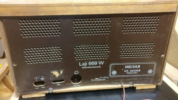 Radio - Image 2